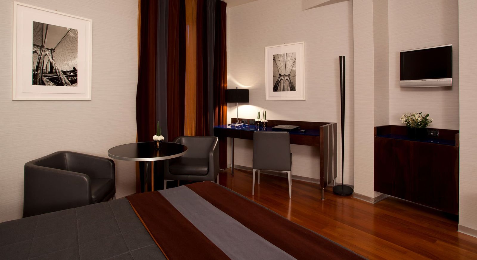 Suite Signature
